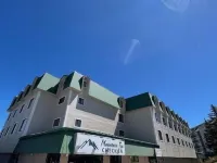 Luxury 1BR, ski in/out at Snowshoe! Hotele w: Edray