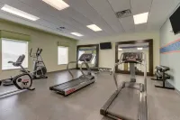Hampton Inn & Suites by Hilton Swansboro Near Camp Lejeune - Gym
