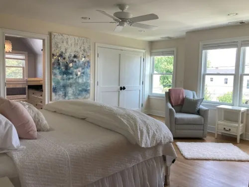 Cozy Cottage w/Lighthouse Views - Private Beach - Dedicated Office