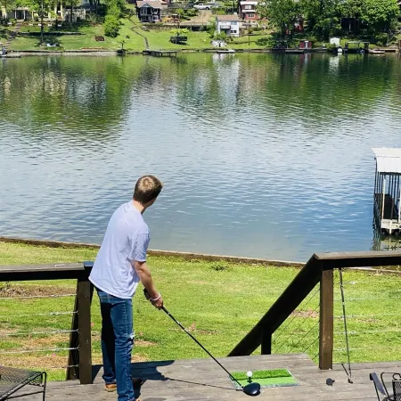 Luxury Lake Cottage, Perfect Location by Land & Water on Amazing Property.