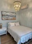 Newly renovated cottage Kittery Dance Hall附近的飯店