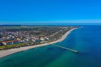 Apartment B 34, 50 m to the Baltic Sea Beach, Elevator, Renovated in 2025. - 3 stjerner