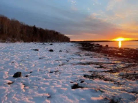 Bar Harbor rental, less than a quarter mile from Hadley Point Beach.
