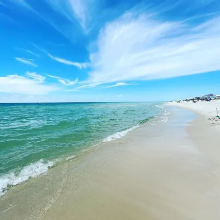 All dogs OK, infant/kid friendly, golf cart incl, 0.5 mi to beach Отели в г. Саннисайд