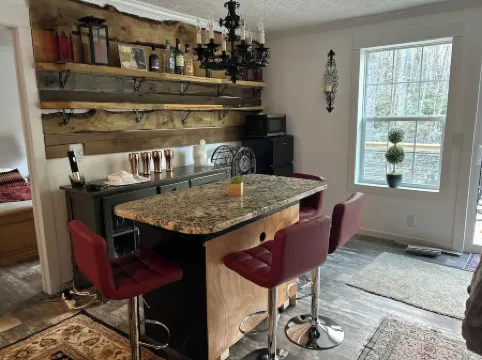 Creekside Retreat on Beech Mountain