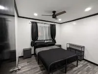 3 bedroom with 4 beds, 2 bathroom. Central to Los Angeles Metro Area, 7123 Hotel dekat Downey Theatre