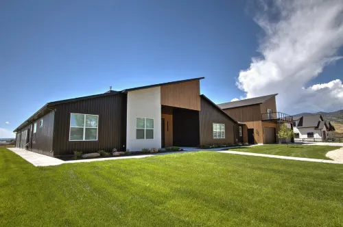 Modern Home w/ Indoor Pool/Slide, Indoor Sports Court, 1.5 Acres, Sleeps 40