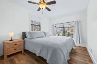 Santa Fe River Front, Luxury Retreat near Ginnie Springs and Ichetucknee