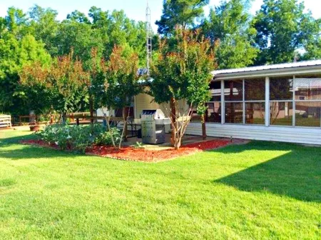 Lodging on Reelfoot Lake Upper Blue Basin at The Bayou Bungalow