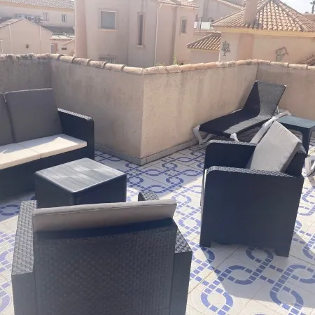 Detached villa with private pool, perfect for families and close to the beach
