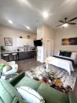 Studio Monthly & Daily Rental For Traveling Professionals,Corporate & Student's
