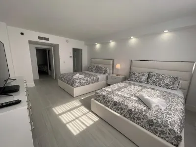 Amazing Oceanview! 10th floor. Parking included