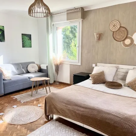 Grande Maison Bretonne Idéalement Située Proche Plages et Commerces ! Отели в г. Плерен
