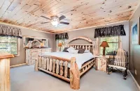 Cabin near Leota Trails