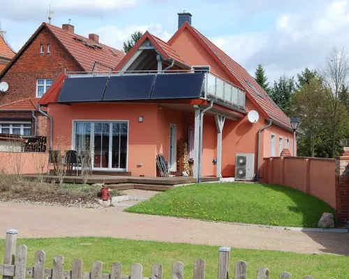Comfortable  Vacation Home Directly on the Havel Hotels in Havelberg