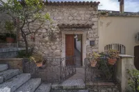 City Center, Completely Renovated, Historical