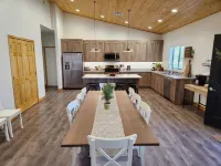 Family Friendly, Air Hockey, Sleeps 14, Fire Pit