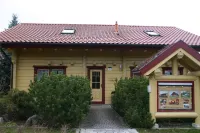 Log cabin near the Harz Nature Park, only 3 km from Wernigerode Hotels in Ilsenburg