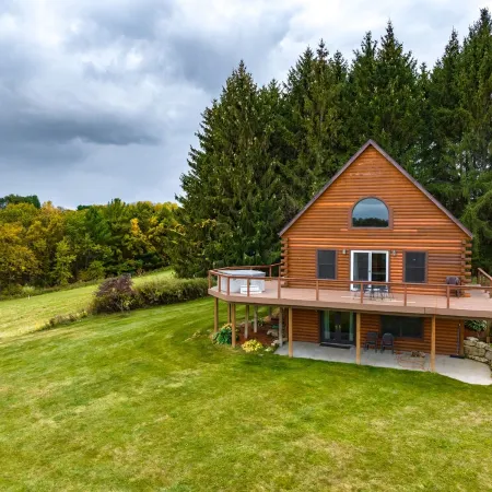 Escape to The Pines, the perfect destination for romance, seclusion & relaxation