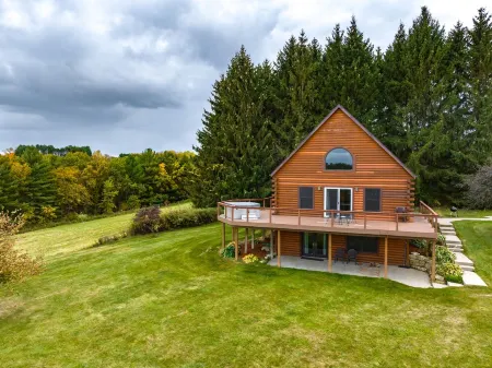 Escape to The Pines, the perfect destination for romance, seclusion & relaxation