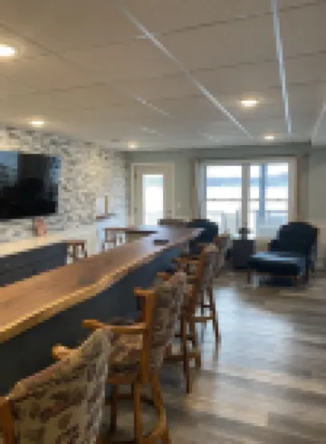 Gorgeous New Home - 4,500sq -ft7 Bed Rm-5Bath 2 Fireplace -3 65” TV’s large Bar