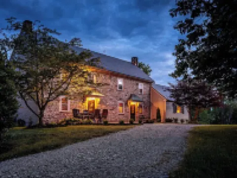 The Stone House Between the Streams Hotels in Sadsbury Township