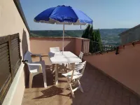 Nice and quiet panoramic apartment in a small village not far from the beaches