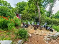 The Red House: Panoramic Views and Walk to Town ハイランズのホテル