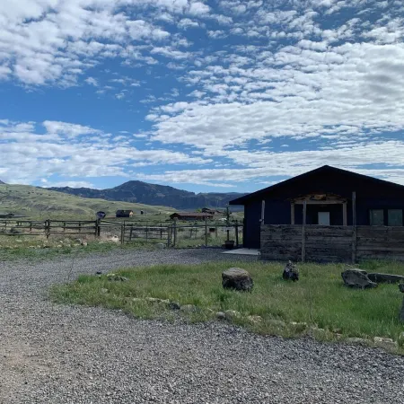 In the beautiful town of Wapiti Wy, only 32 miles from E gate of Yellow stone