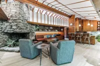 A Fay Jones Experience - Steps to UA Campus