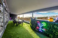 Fully Serviced Luxury Boutique Villa sleeps up to 14 or 16 people All Inclusive