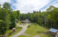 Brookside cabin on Budding Homestead - 3-Star