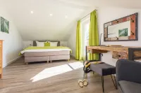 Vacation home-lake-sauna-fireplace-5 stars-102m² for 4 persons