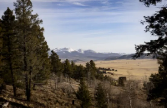 Fully Stocked Family Friendly Cabin Near Breckenridge