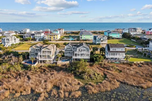 POOL - Waterfront and Dreamy Views - Private Beach Access