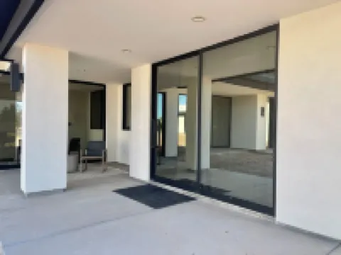 Luxurious King Suite in Gilbert. Kids are Welcome!