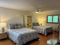 Lake Wallenpaupack, PA 4 Bedroom 4 Bath with ponds and fishing