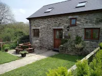 Stunning Barn Conversion in a beautiful rural setting Hotels in Boncath