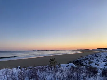 New home at Popham Beach Отели в г. Фипсберг