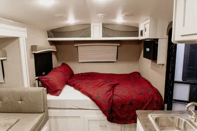 Cozy Camper Temecula Hotels near Temecula to DeLuz Lookout Trail