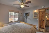 Nicely Renovated Two Bedroom 2 Bath Condo with Lake and Mountain Views!