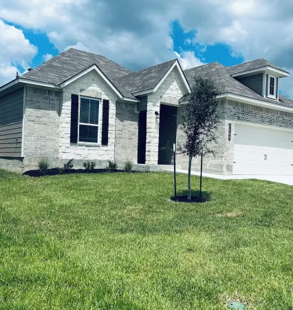 New!! Howdy Haus 5 Miles from Kyle Field! Cozy 4-Bedroom House Отели рядом с достопримечательностью «Лейк Брайан»