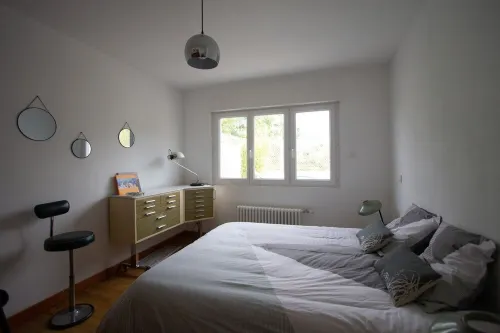 Beautiful spacious apartment with terrace - town center and 2 steps from the beaches - garage