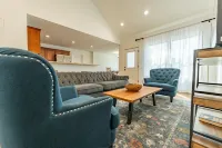 Charming Cottage located 15 minutes from Columbia, TN