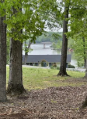 LAKE VIEW!  FISHERMANS DREAM! CLOSE TO BLUESTONE BOAT LANDING!