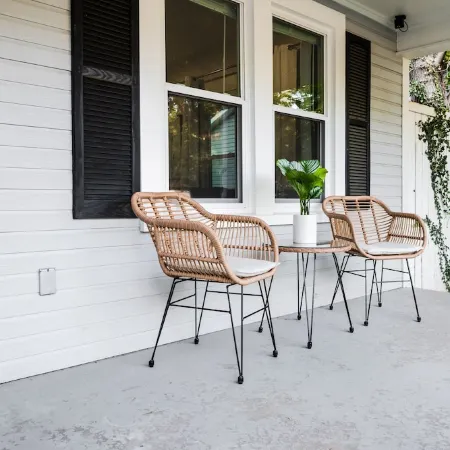 Walk to OU Stadium - 3Br/2BA with Patio & Parking