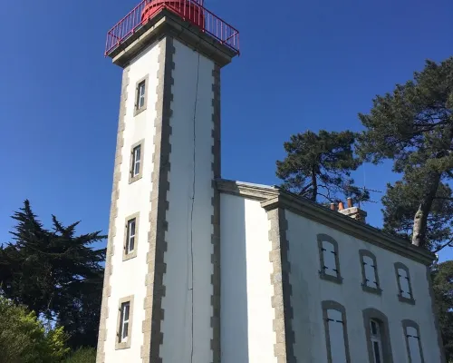 COMBRIT SAINTE MARINE, 200m FROM THE BEACH (Free wifi) Hotels in Combrit