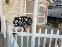 Modern Comfort & Prime Location in the Villages – Golf Cart Included!