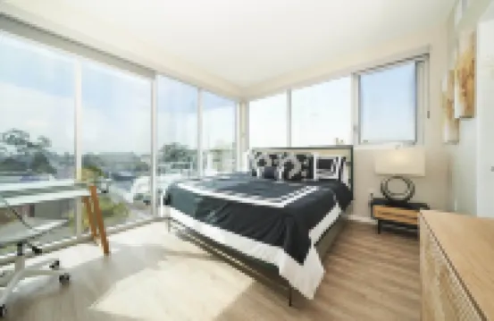 NEW Organic Modern Luxury Oasis - Close to everything!