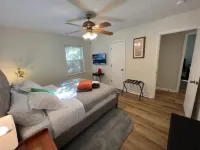 Sunny Spacious Ranch to Relax and Unwind Family Friendly Hotel a Indian Trail